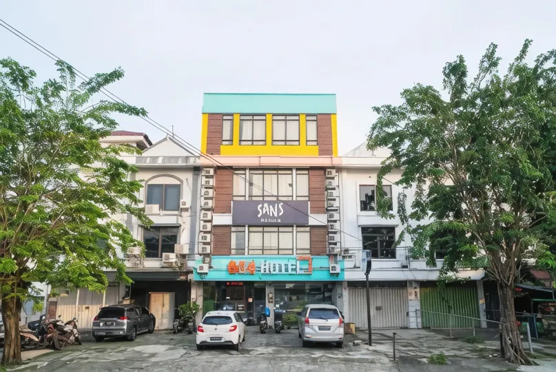 Sans Hotel Kupang Indah Surabaya