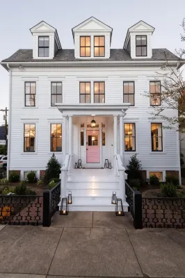 134 Prince - Luxury Boutique Hotel