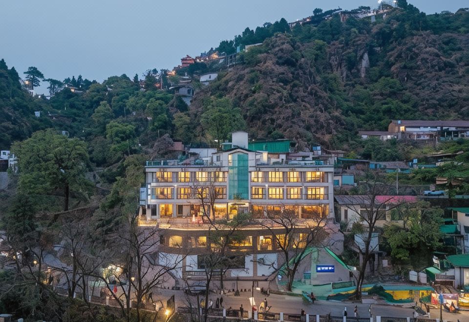 hotel overview picture