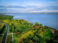 Breezy Hills - unit 2; Lake Bemidji, King bd, Kayaks, PB Trail!
