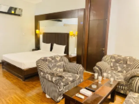 โรงแรมรอยัลวันมุลตาน