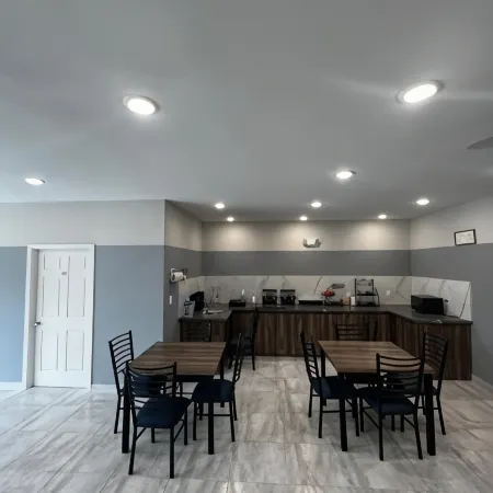 Captain Suites