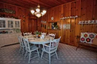 Live Oak B&B Hotels in Glen Rose