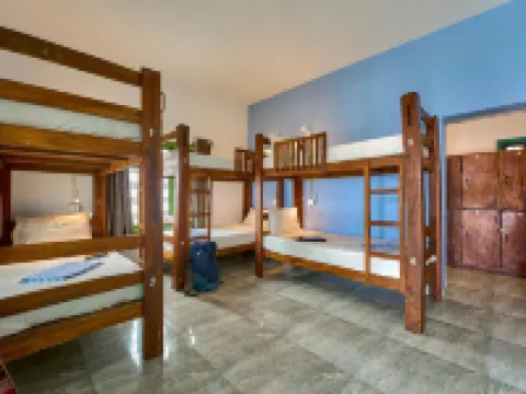 瓦爾卡拉佐斯特爾 瓦卡拉酒店