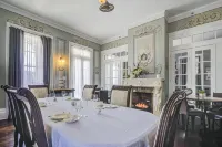 The George Manor Hotels in Galveston