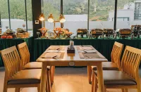 Rung Thong Nui Voi Villa & Resort Hotels in Đức Trọng District