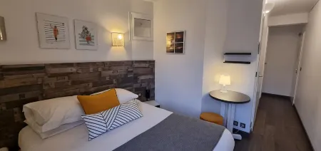 Hotel de l'Europe Отели в г. Перрос-Гирек