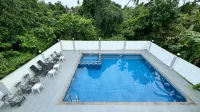 Golden Pearl Resort by Gemstone Hospitality Hotel di Chaul