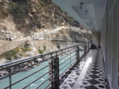 ジュナイド パレス バーレーンのホテル