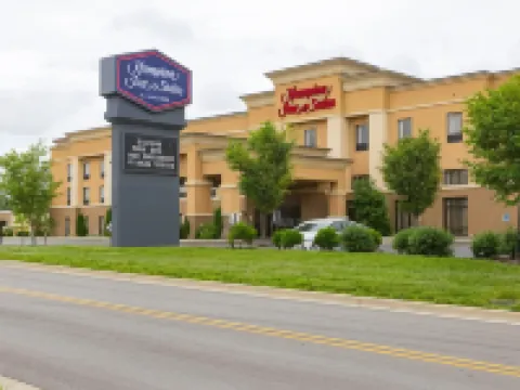 Hampton Inn & Suites Radcliff/Fort Knox Hotels in Radcliff