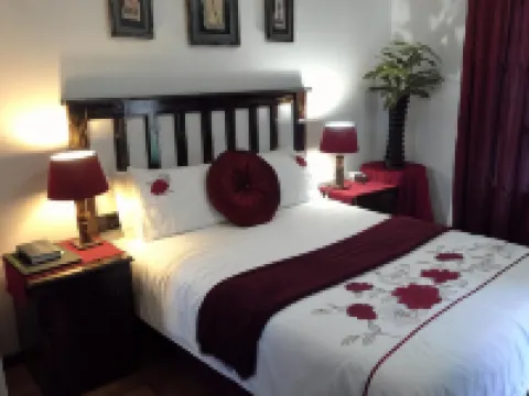 La Rochelle Inn