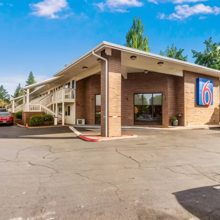 Motel 6 Vancouver, WA
