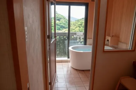 Kirishima Miyama Hotel Отели рядом со станцией JR Kirishima Jingu Station