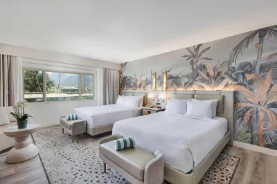 Maui Seaside Hotel Hotel dekat University of Hawaii Maui College