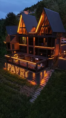 Pavri Suit Bungalov فنادق في Ardesen
