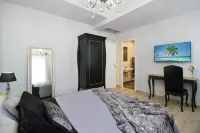 Lucca in Chic - No Ztl - Free Parking - Old City at 10Min by Walk