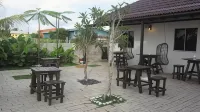 Kuu Inn Motel Hotels in 