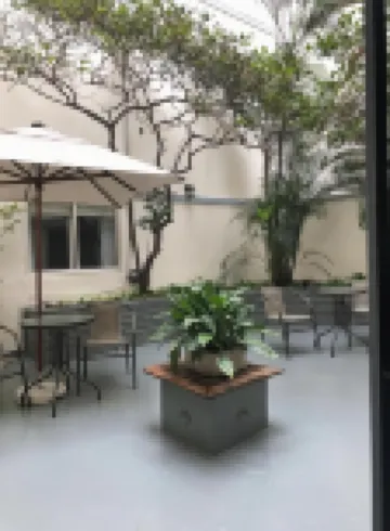 Hotel la Perla Hotels near Abasto Shopping
