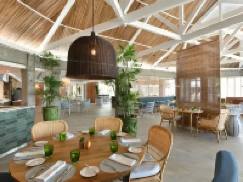 Veranda Grand Baie Hotel and Spa, 4 Star Hotel di Grand Baie