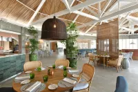 Veranda Grand Baie Hotel and Spa, 4 Star