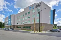 Tru by Hilton Sumter Hotels in 