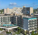 Tru by Hilton Pompano Beach Pier - piscine