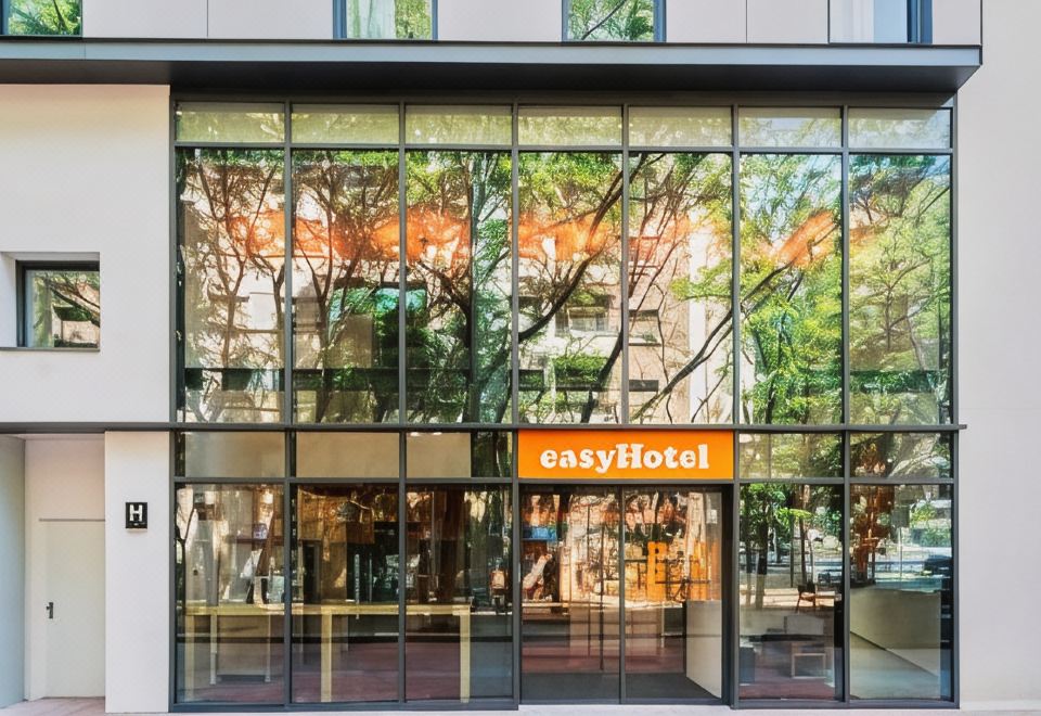2. easyHote..