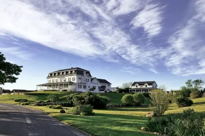 Atlantic Inn Hotels near Coast Guard Beach