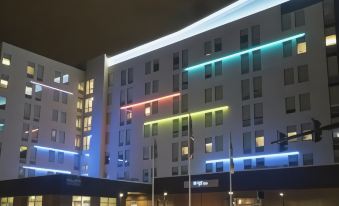 Aloft Newport on the Levee