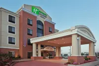 Holiday Inn Express & Suites Greensburg Hoteles en Municipio de Unity