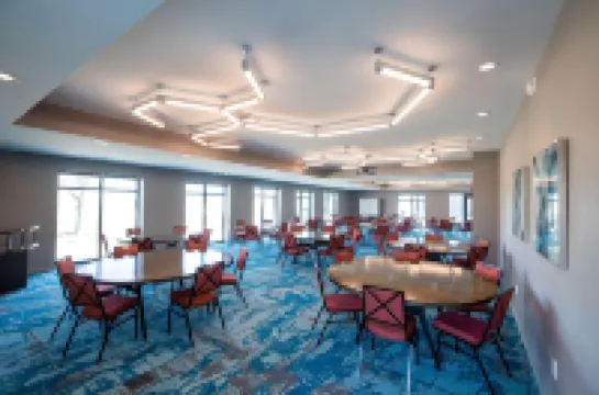 힐튼 가든 인 데스모인 공항