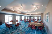 힐튼 가든 인 데스모인 공항 드모인 호텔