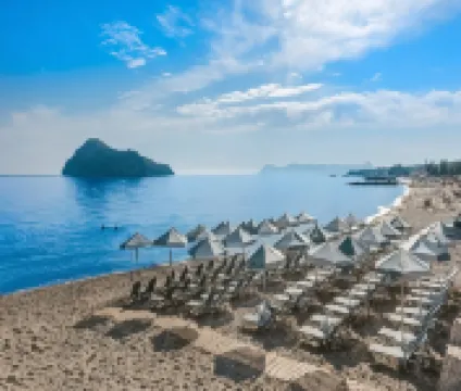 Porto Platanias Beach Resort & Spa
