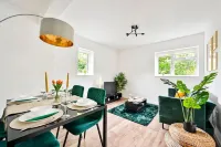 20% Off - the Green Suite - Family & Business Stays