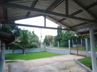 Casa Cardona , A charming 2bedroom and 2 bathroom house in TELA! Hotels in Tela