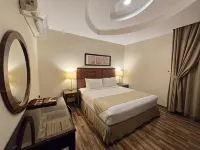 Aswar Hotel Suites -  Al Rashed Hotel a 