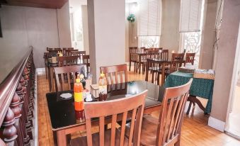 Ha Trinh Hotel