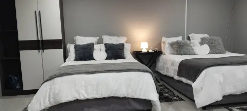 Luxurious B&B Experience in East London, South Africa - Homestays