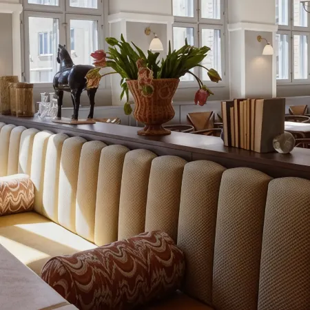 Ascot Hotel