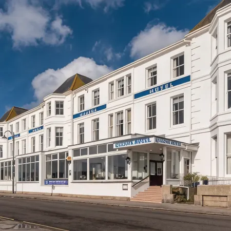 The Queens Hotel