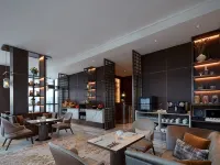Momentus Hotel Alexandra Hotels near Science Park