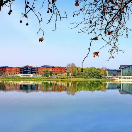 East Lake Hotel