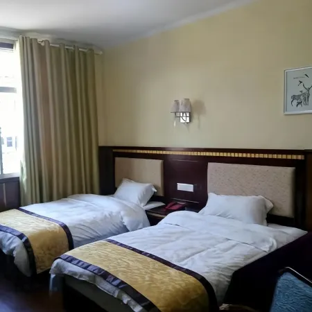 Yunteng Hotel (Zixi Experimental Primary School Shop)