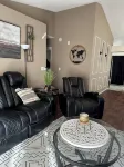 Boho Stay Near Sequoias - Kitchenette