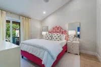 Ocean Oasis - 3-bedroom townhome in welcoming Vero Beach