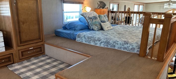 Tiny Home in Calusa Campground with Ample Parking for Truck and Boat. Hotels in Key Largo