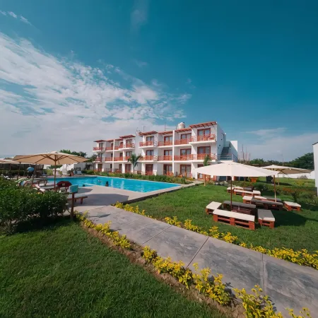 Hotel La Colina