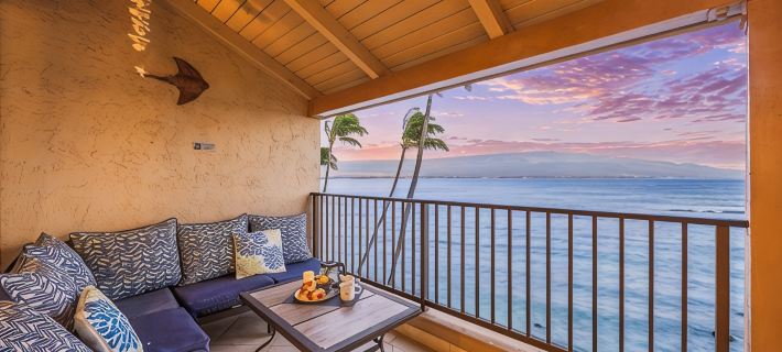 Paradise in Stunning Penthouse with A/C, parking, sleeps 6!Lauloa # 405 Hotels in Maalaea