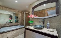 Newly Remodeled 2 BR 2BA, Ski-In Ski-Out, 1 Blk from Downtown - Powderhorn - 2 stjerner