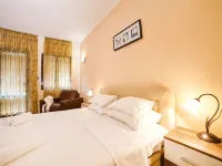 Apartments Raymond